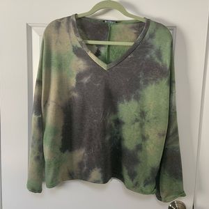 Lovely tied dye comfortable top.